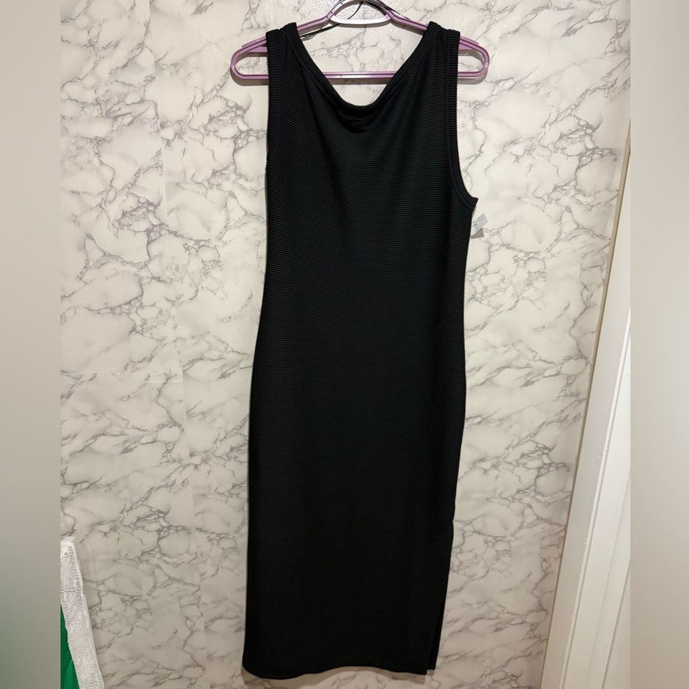 NEW Astr The Label Black Sleeveless Ribbed Maxi Dress L